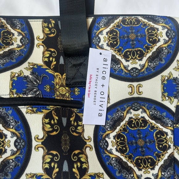 Alice + Olivia Blue and Gold Travel Bag with Geometric Pattern - Picture 3 of 10